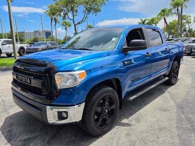 2017 Toyota Tundra SR5 5.7L V8