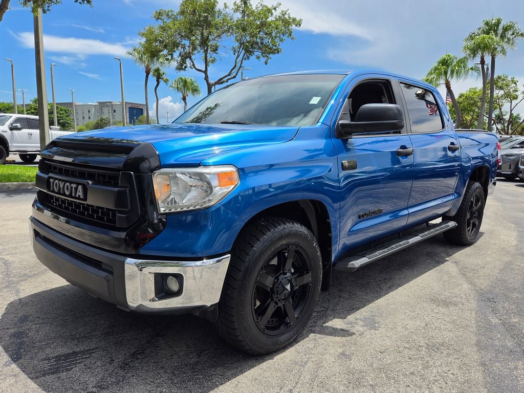 2017 Toyota Tundra SR5 5.7L V8