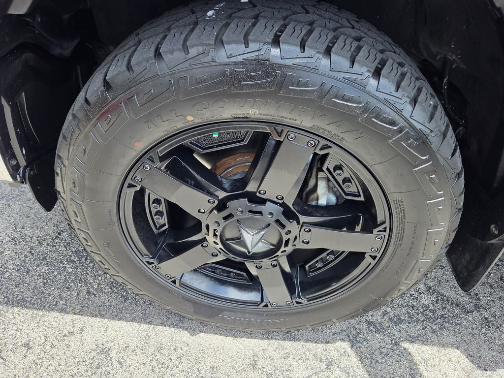 2017 Toyota Tundra SR5 5.7L V8