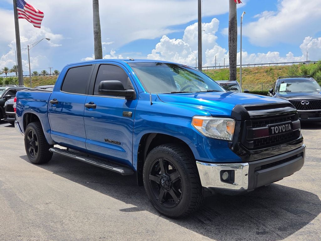 2017 Toyota Tundra SR5 5.7L V8