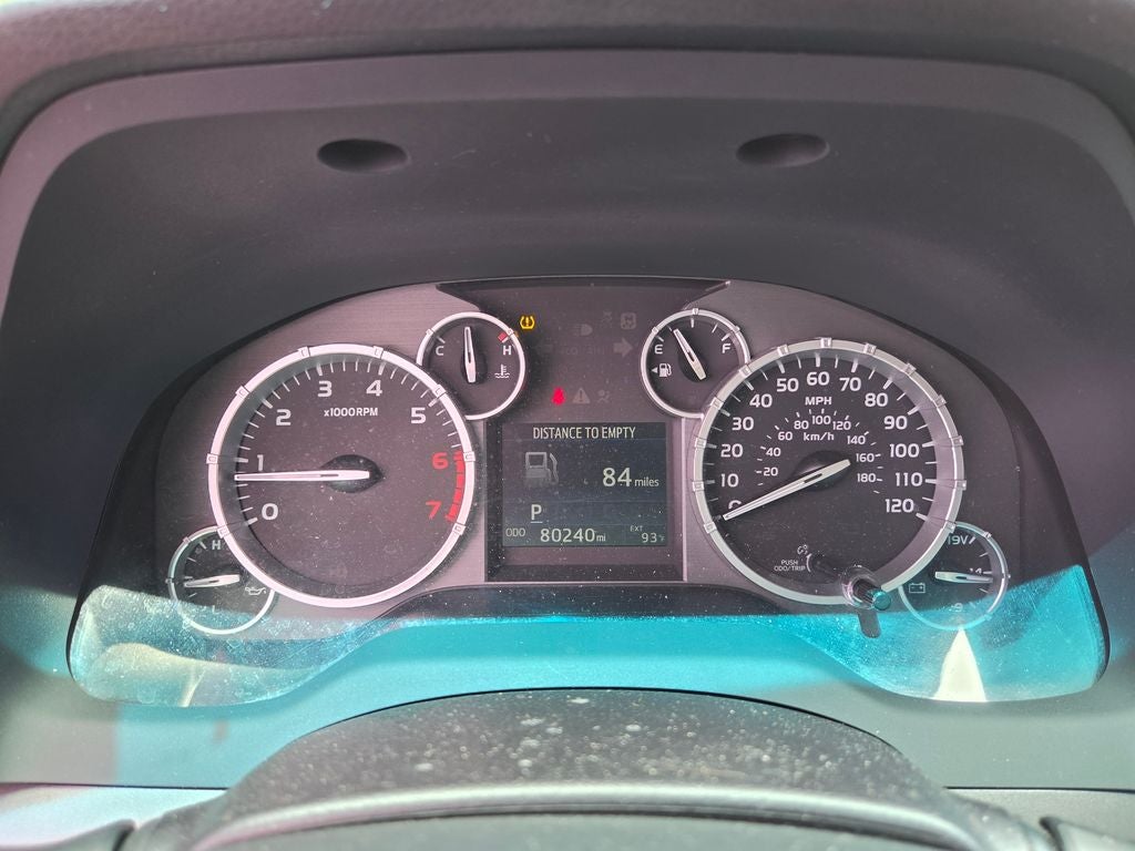 2017 Toyota Tundra SR5 5.7L V8