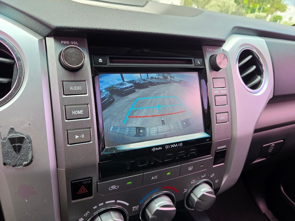 2017 Toyota Tundra SR5 5.7L V8