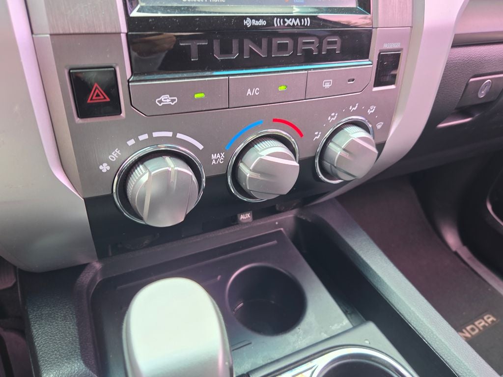2017 Toyota Tundra SR5 5.7L V8