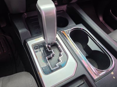 2017 Toyota Tundra SR5 5.7L V8