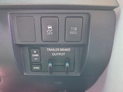 2017 Toyota Tundra SR5 5.7L V8