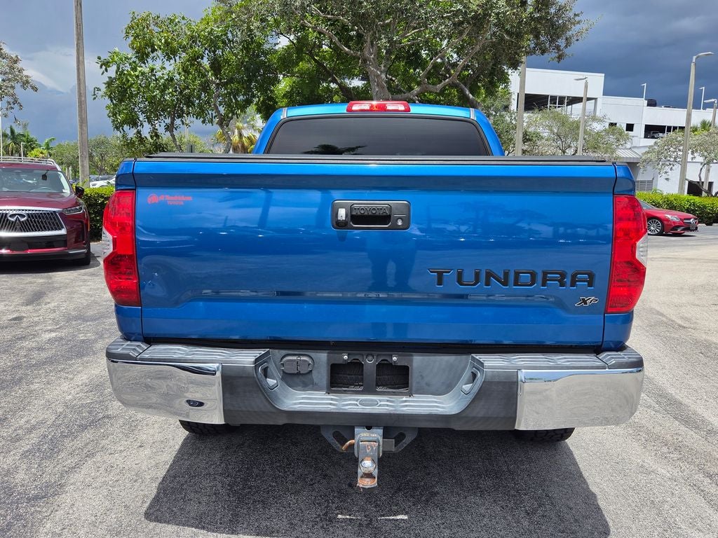 2017 Toyota Tundra SR5 5.7L V8