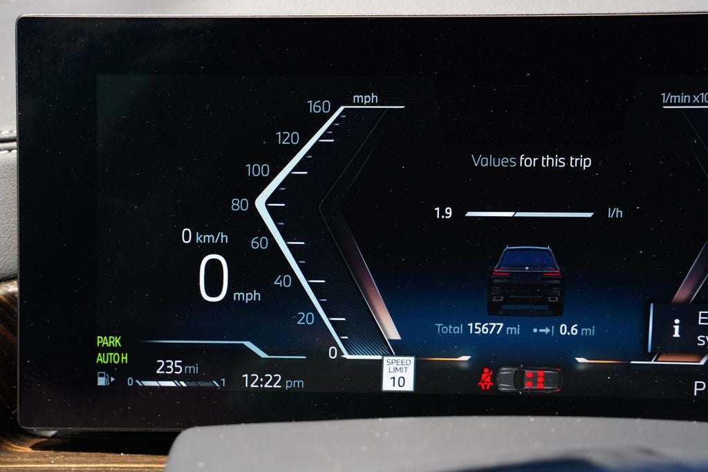 2025 BMW X7 xDrive40i