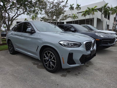 2023 BMW X4 xDrive30i
