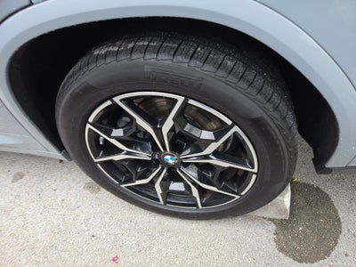 2023 BMW X4 xDrive30i