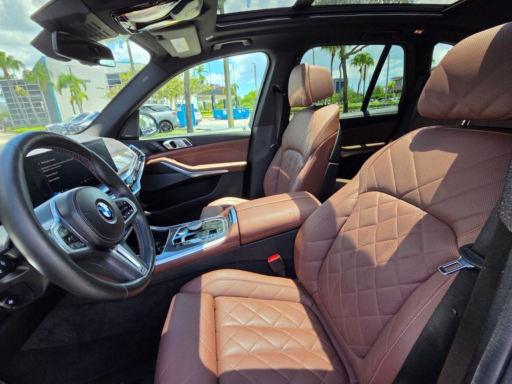 2024 BMW X5 M60i