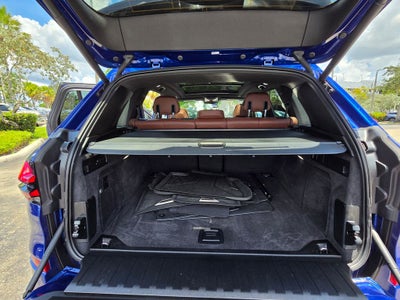 2024 BMW X5 M60i