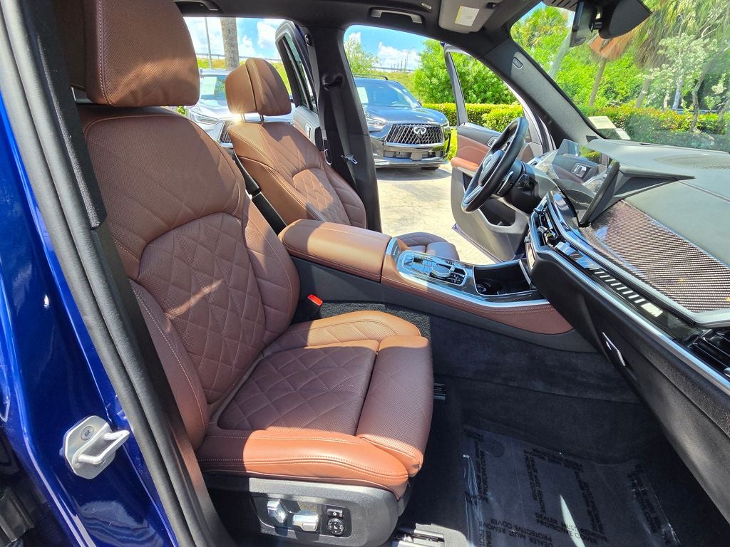 2024 BMW X5 M60i