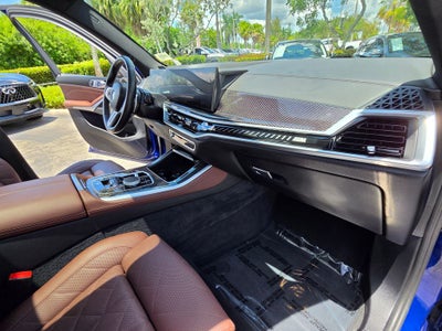 2024 BMW X5 M60i