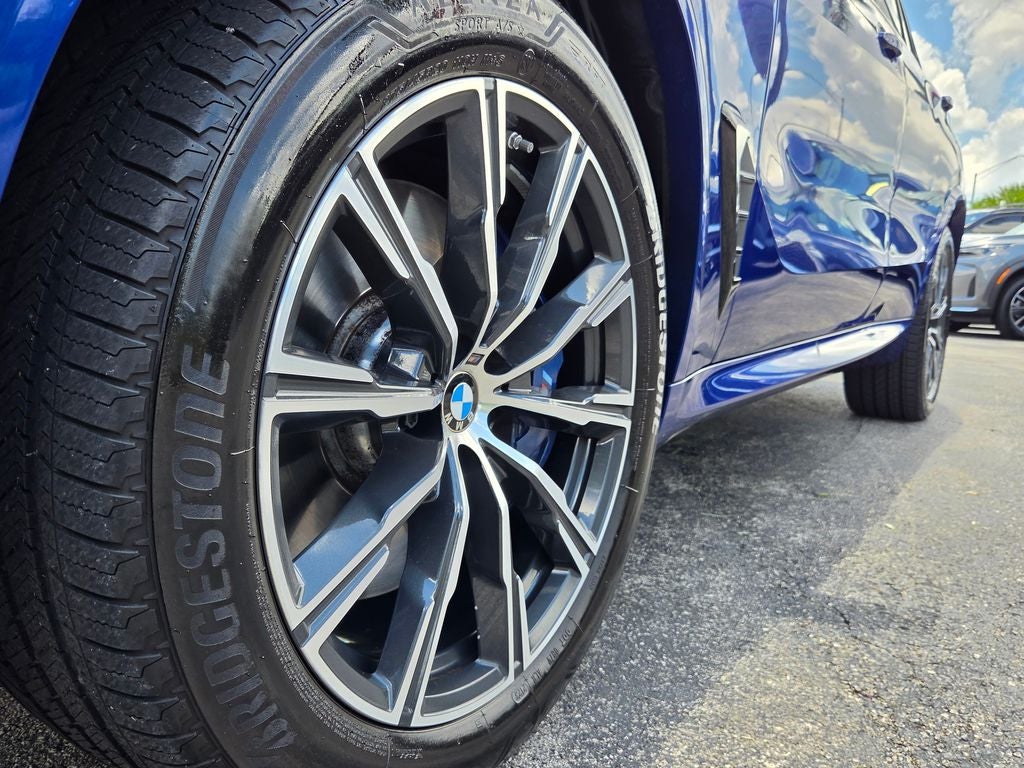 2024 BMW X5 M60i