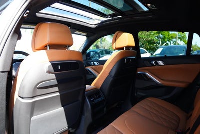 2025 BMW X6 xDrive40i