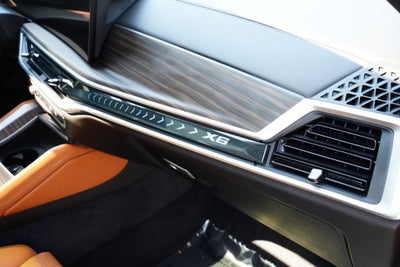2025 BMW X6 xDrive40i