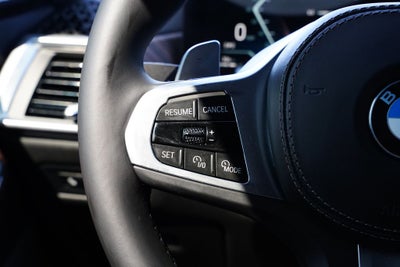 2025 BMW X6 xDrive40i
