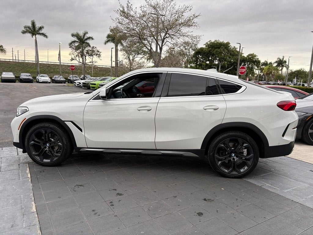 2022 BMW X6 xDrive40i
