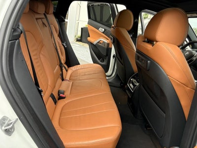 2022 BMW X6 xDrive40i