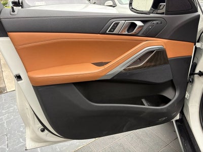 2022 BMW X6 xDrive40i