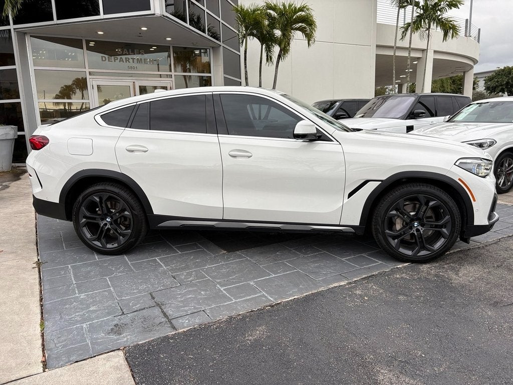 2022 BMW X6 xDrive40i