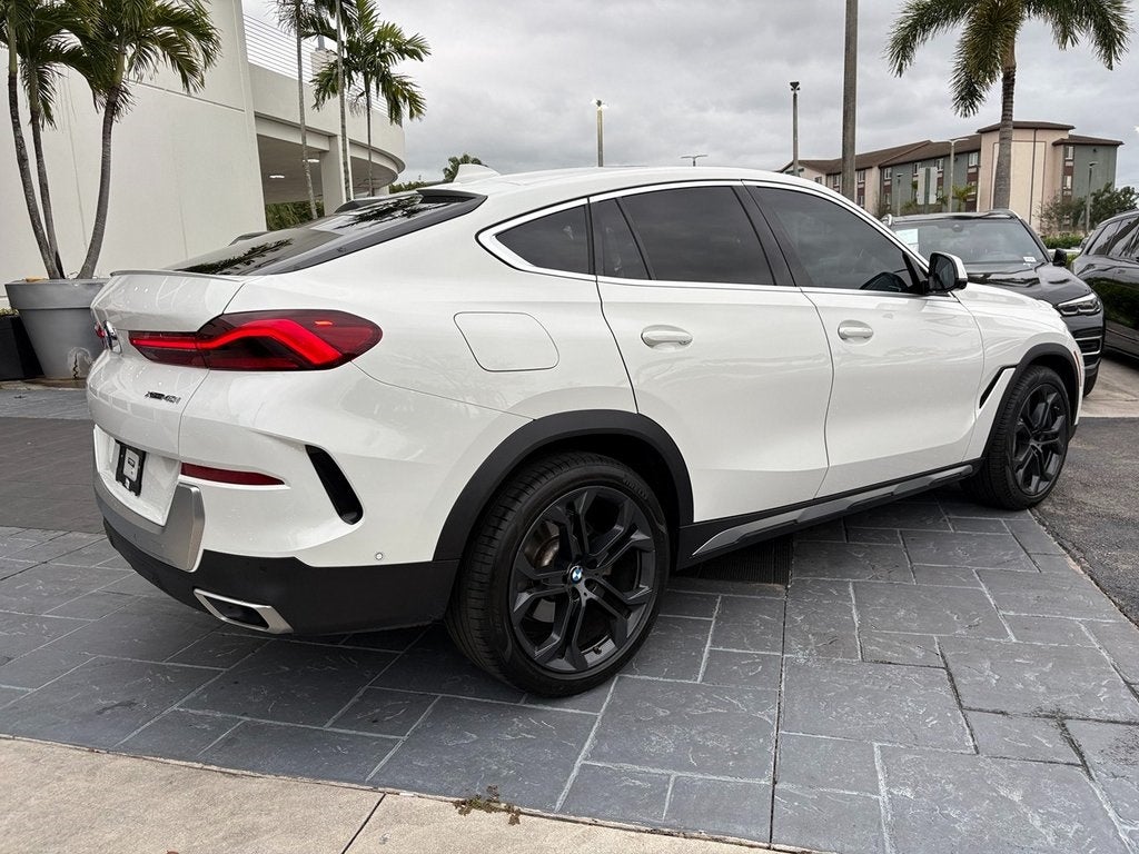 2022 BMW X6 xDrive40i