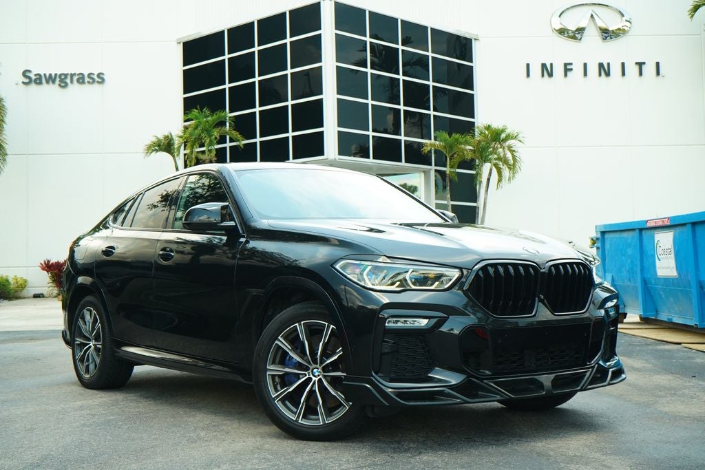 2021 BMW X6 M50i