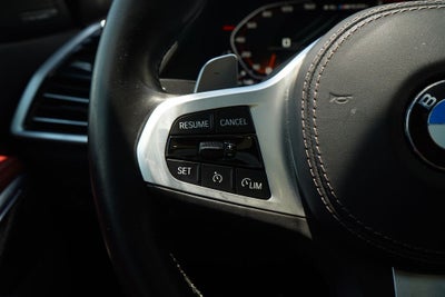 2021 BMW X6 M50i
