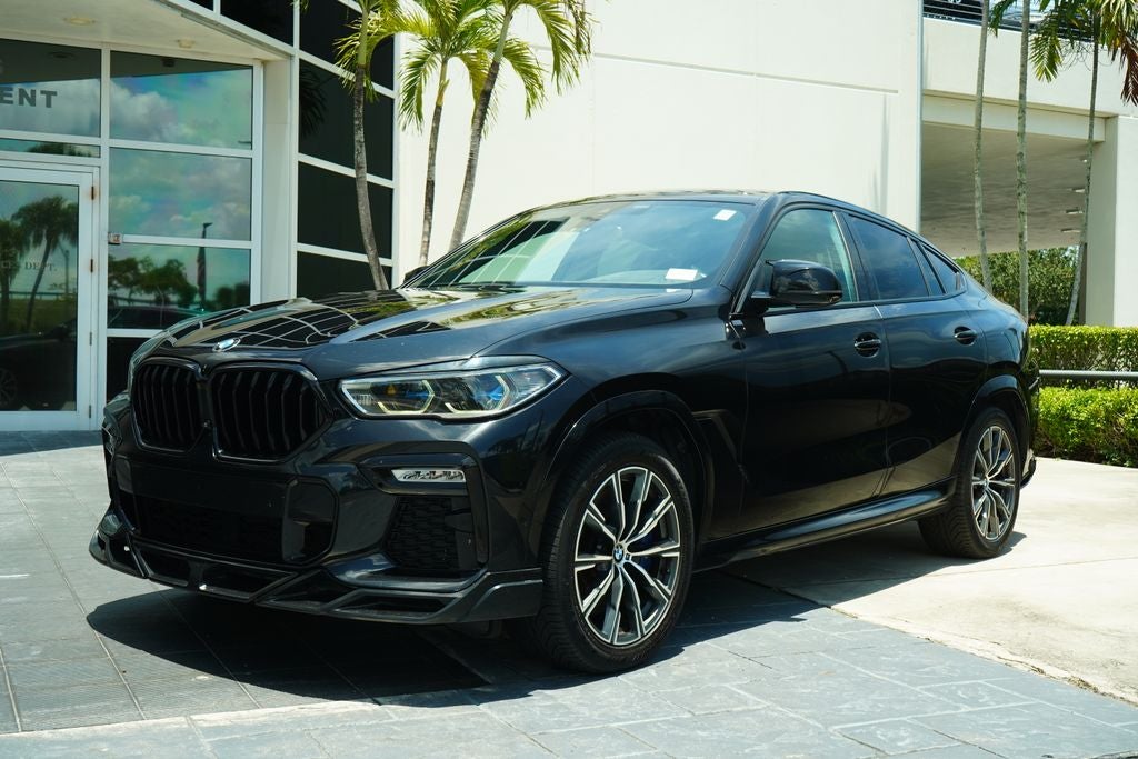 2021 BMW X6 M50i