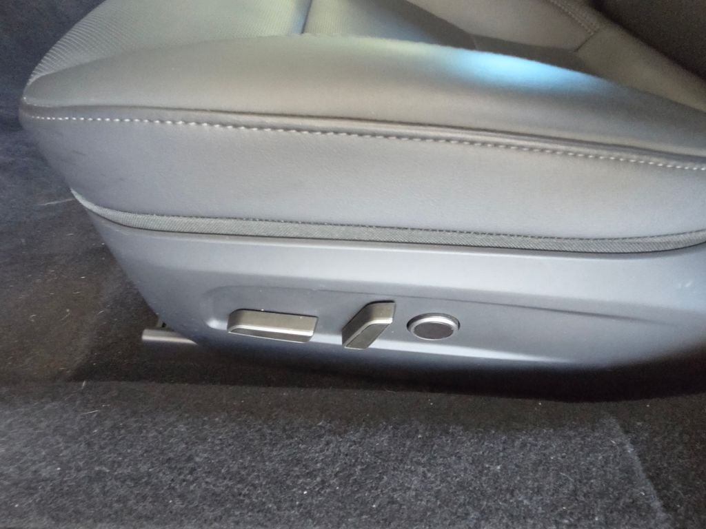 2024 Tesla Model 3 Base