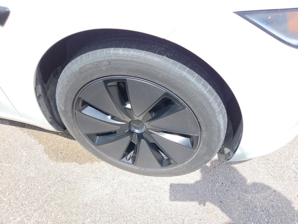2024 Tesla Model 3 Base