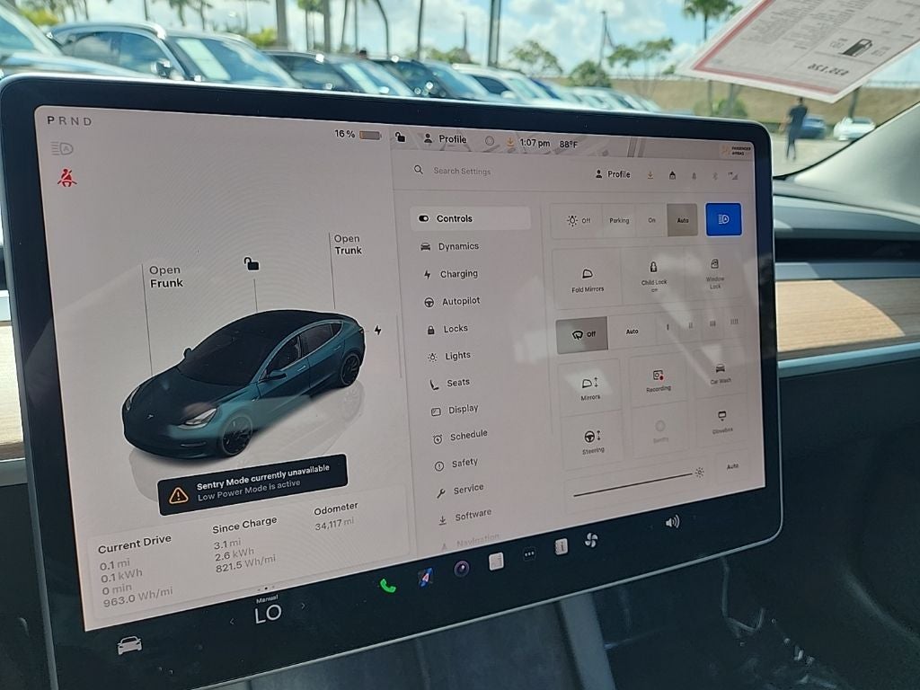 2023 Tesla Model 3 Performance