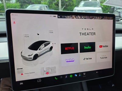 2023 Tesla Model 3 Performance