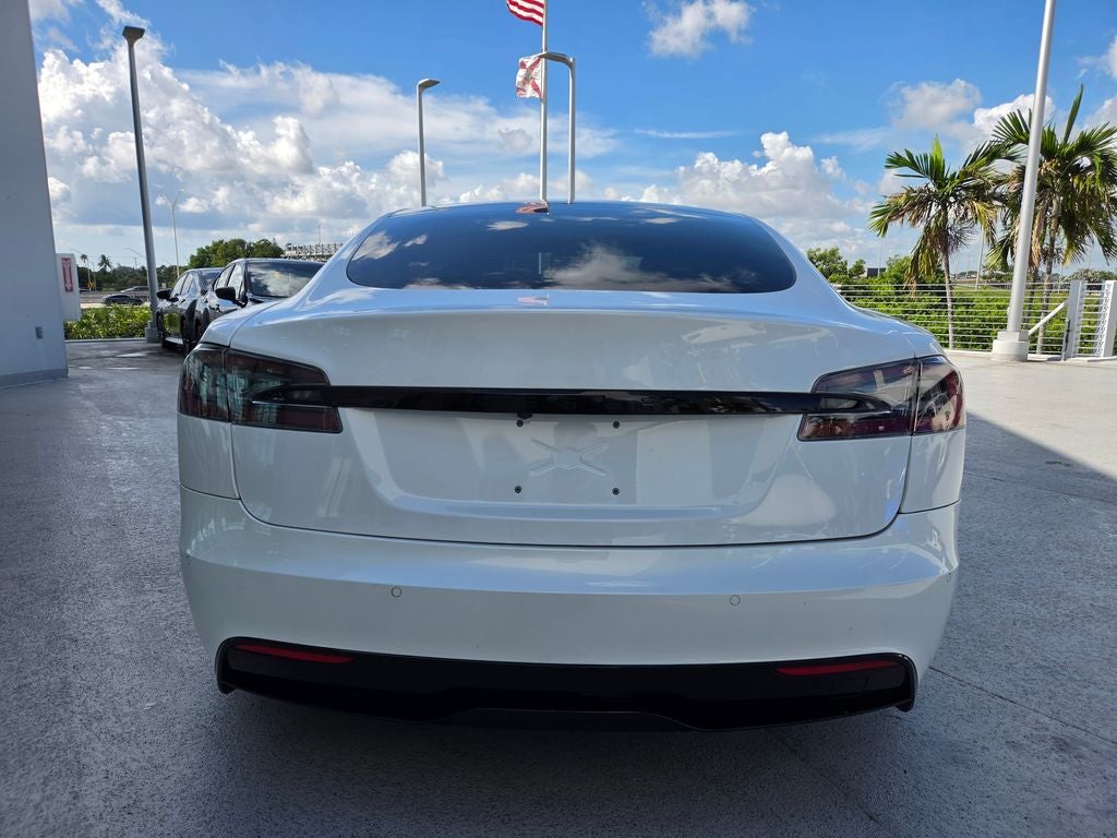 2022 Tesla Model S Base