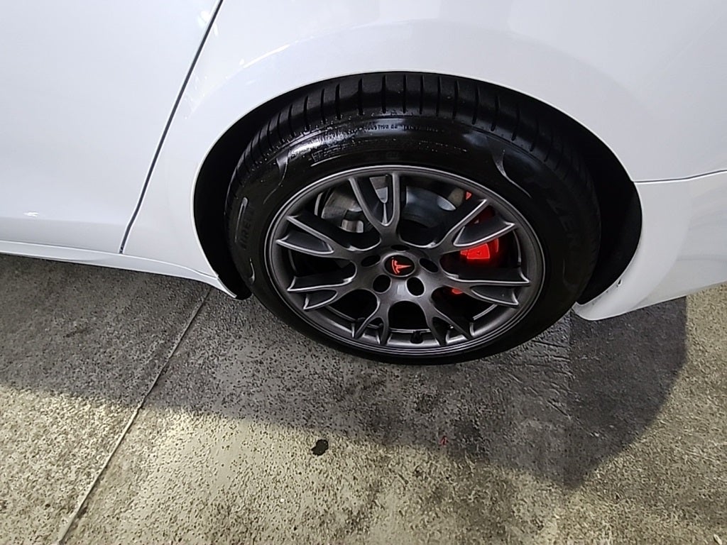 2023 Tesla Model S Plaid