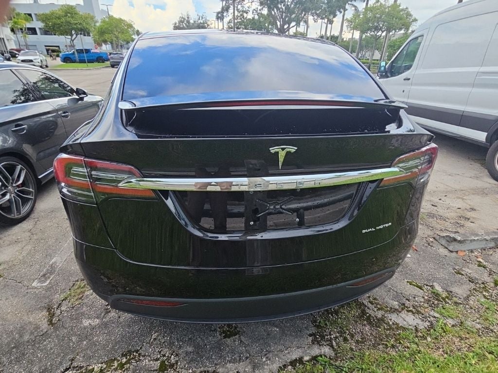2021 Tesla Model X Long Range