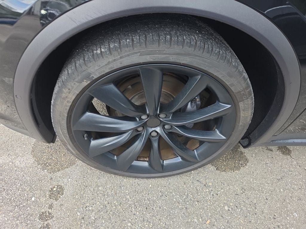 2021 Tesla Model X Long Range