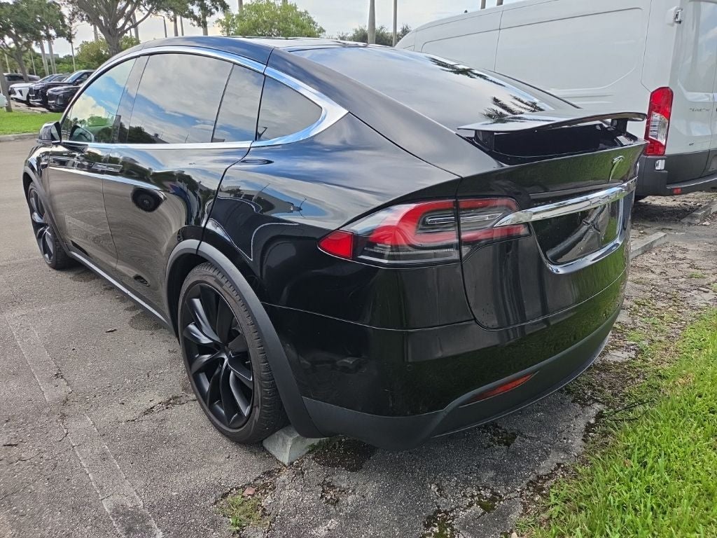 2021 Tesla Model X Long Range