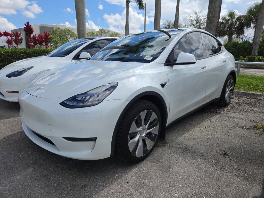 2021 Tesla Model Y Standard Range