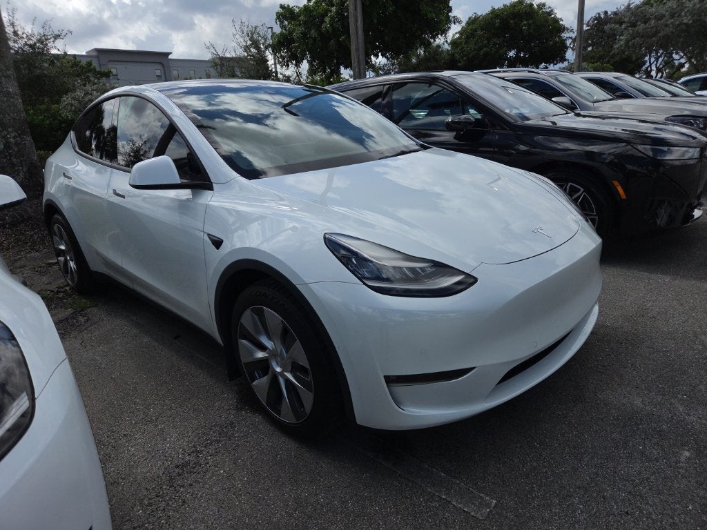 2021 Tesla Model Y Standard Range