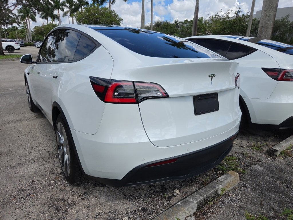 2021 Tesla Model Y Standard Range