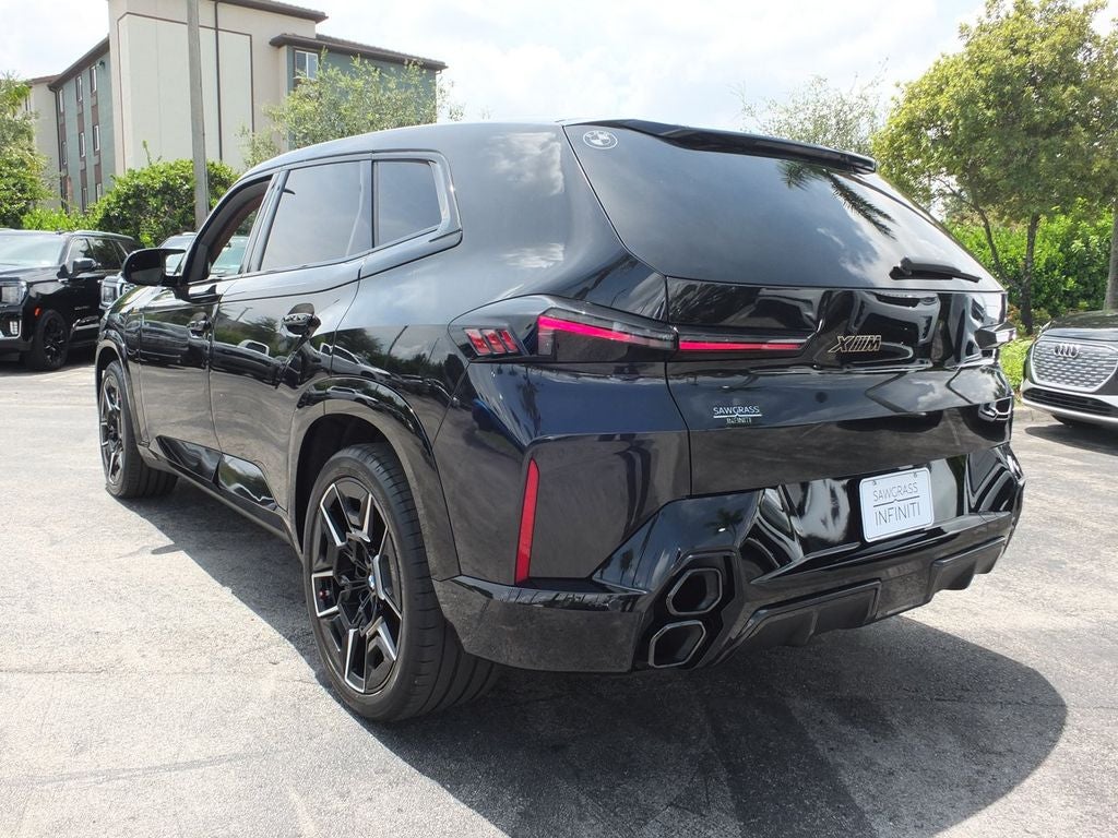 2023 BMW XM Base