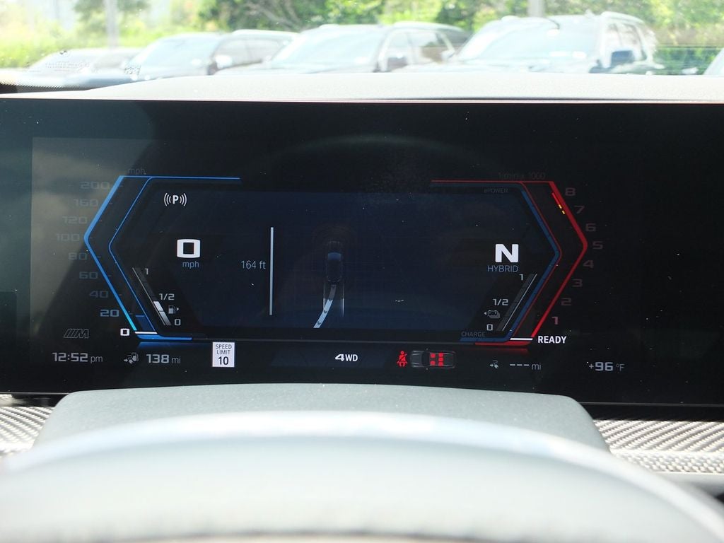 2023 BMW XM Base