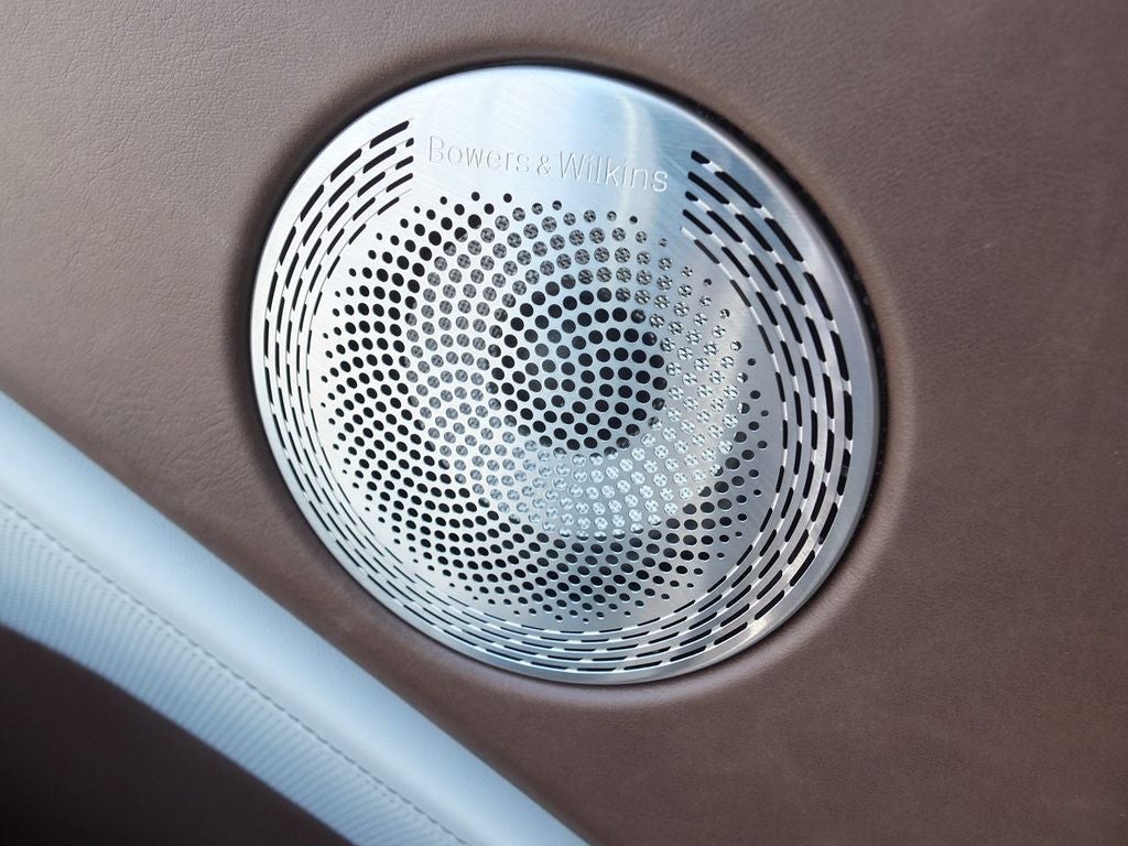 2023 BMW XM Base