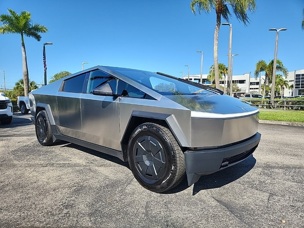2025 Tesla Cybertruck Base