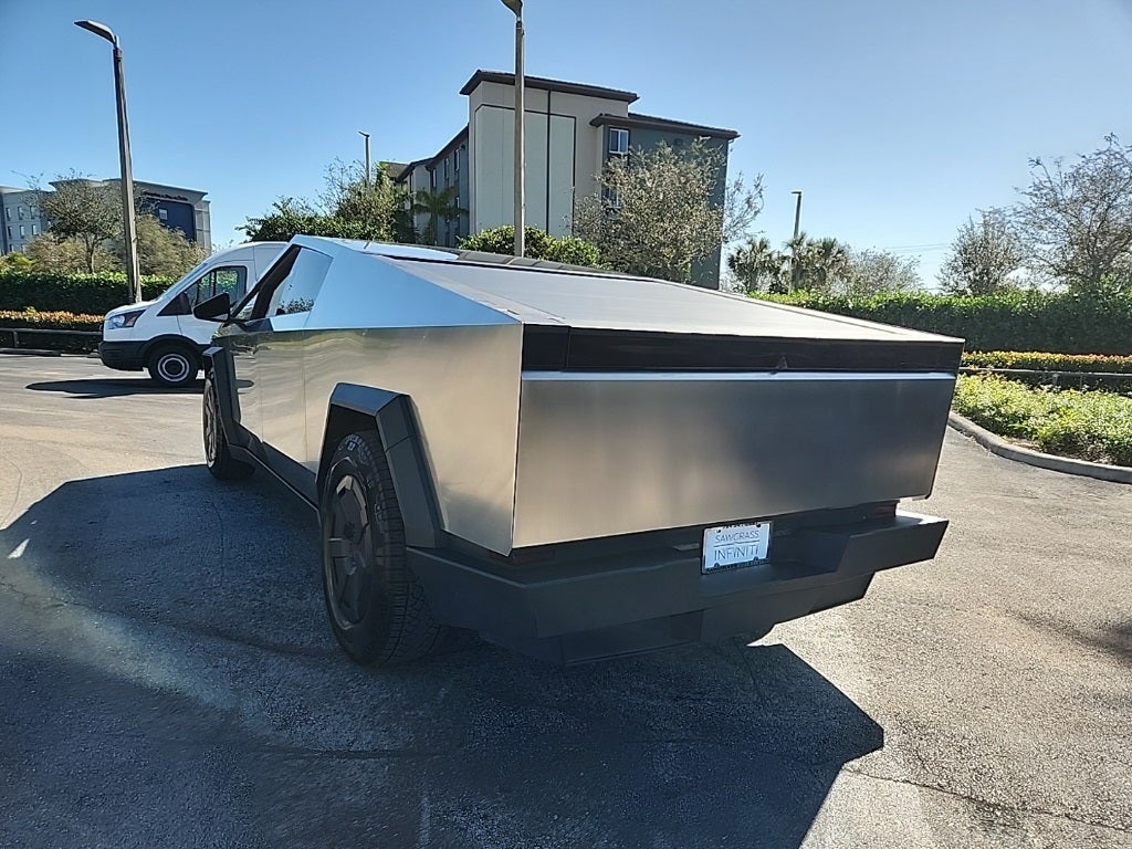 2025 Tesla Cybertruck Base