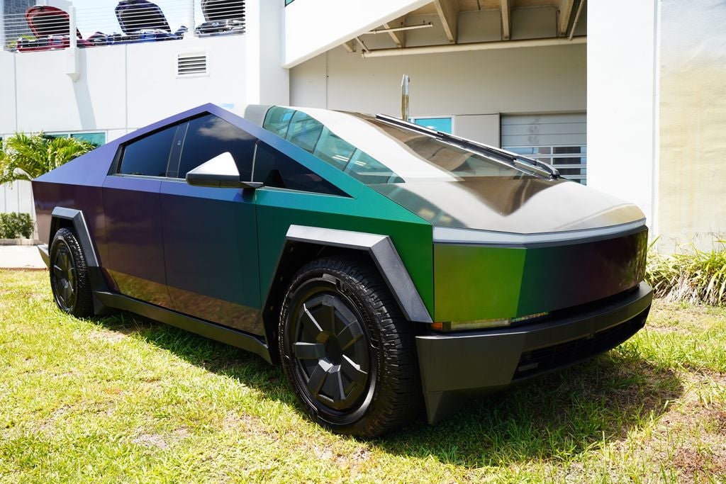 2024 Tesla Cybertruck Base Crazy color shift wrap!