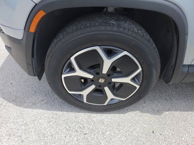 2024 Rivian R1S Adventure Dual Motor Large Pack