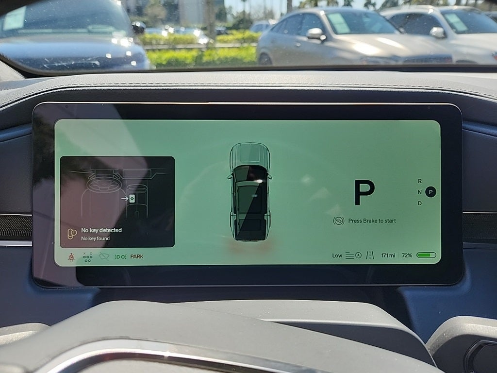 2025 Rivian R1S Adventure Dual Motor Large Pack