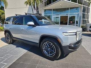 2025 Rivian R1S Adventure